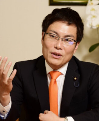 秋本真利,不祥事,河野太郎,評判