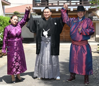 豊昇龍,結婚,彼女,父親,叔父,朝青龍,似てる,素行