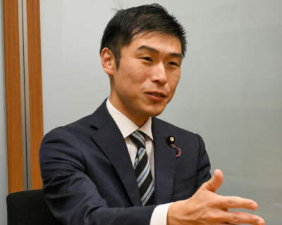 山添拓,生い立ち,母子家庭,なぜ共産党,撮り鉄,不祥事,評判