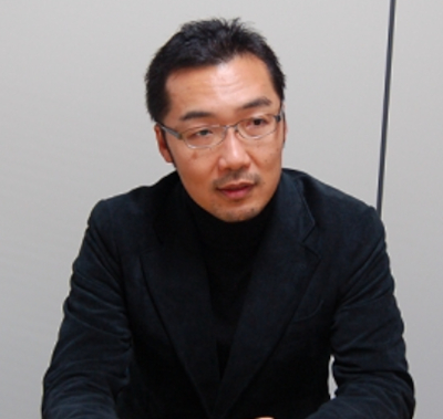上杉隆,家族,妻,子供,母親,妹,弟